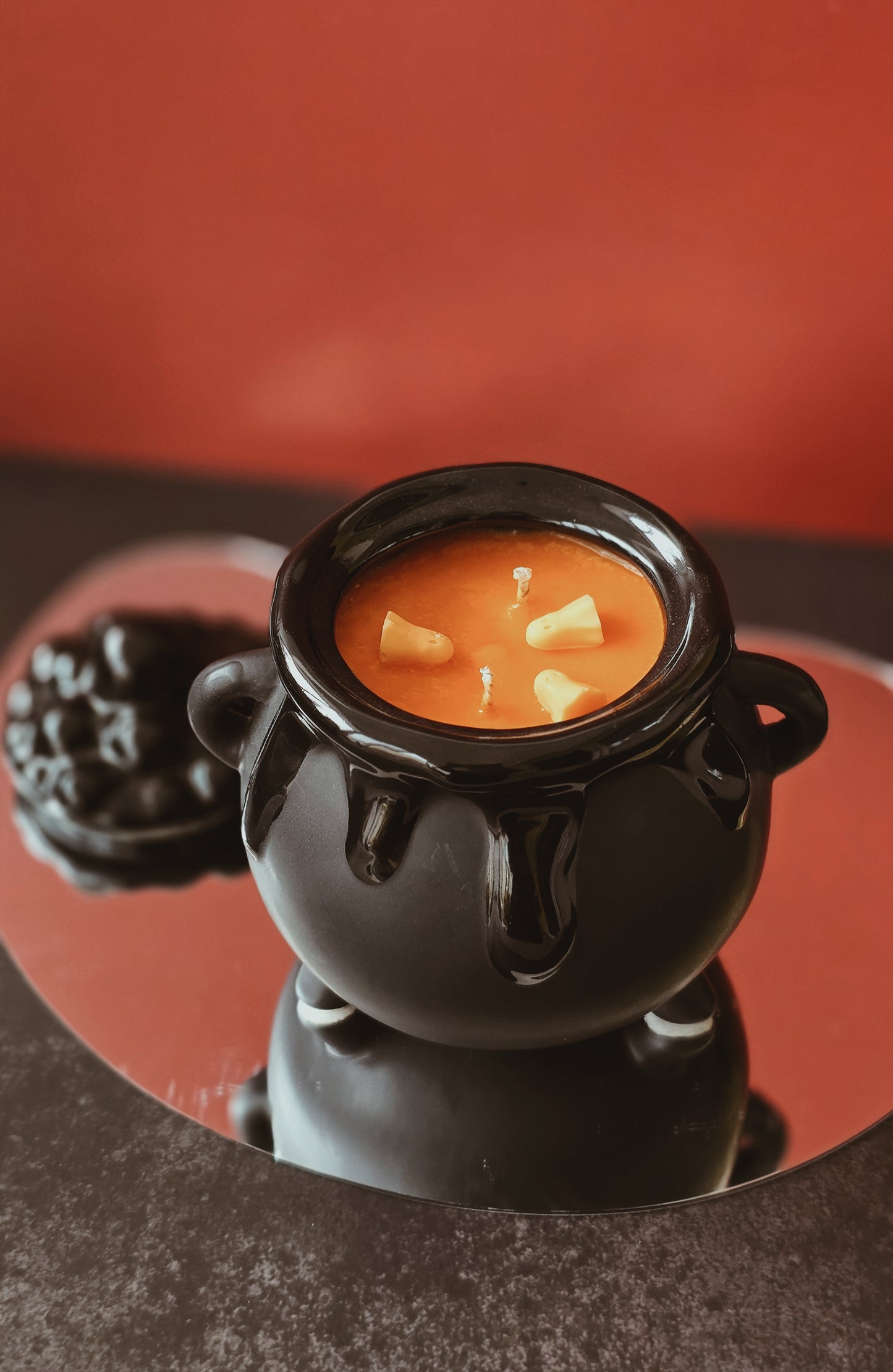 Large Witch's Cauldron Candle