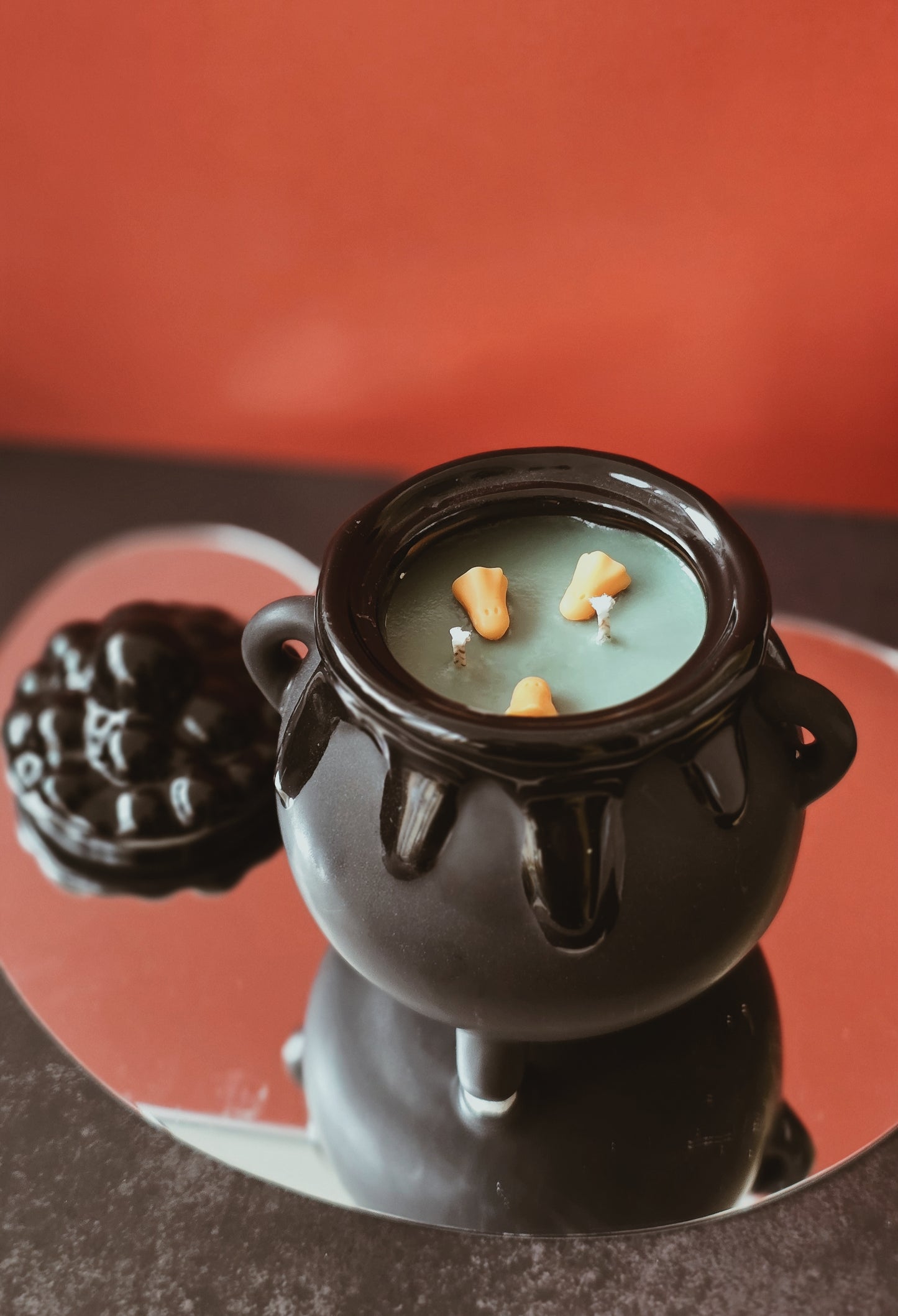 Large Witch's Cauldron Candle